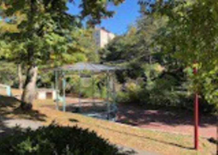 Apartment Au Coeur De Chatelguyon Chatel-Guyon